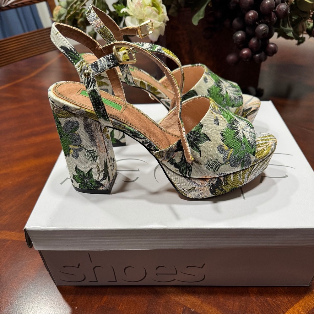 Top shop platform, New